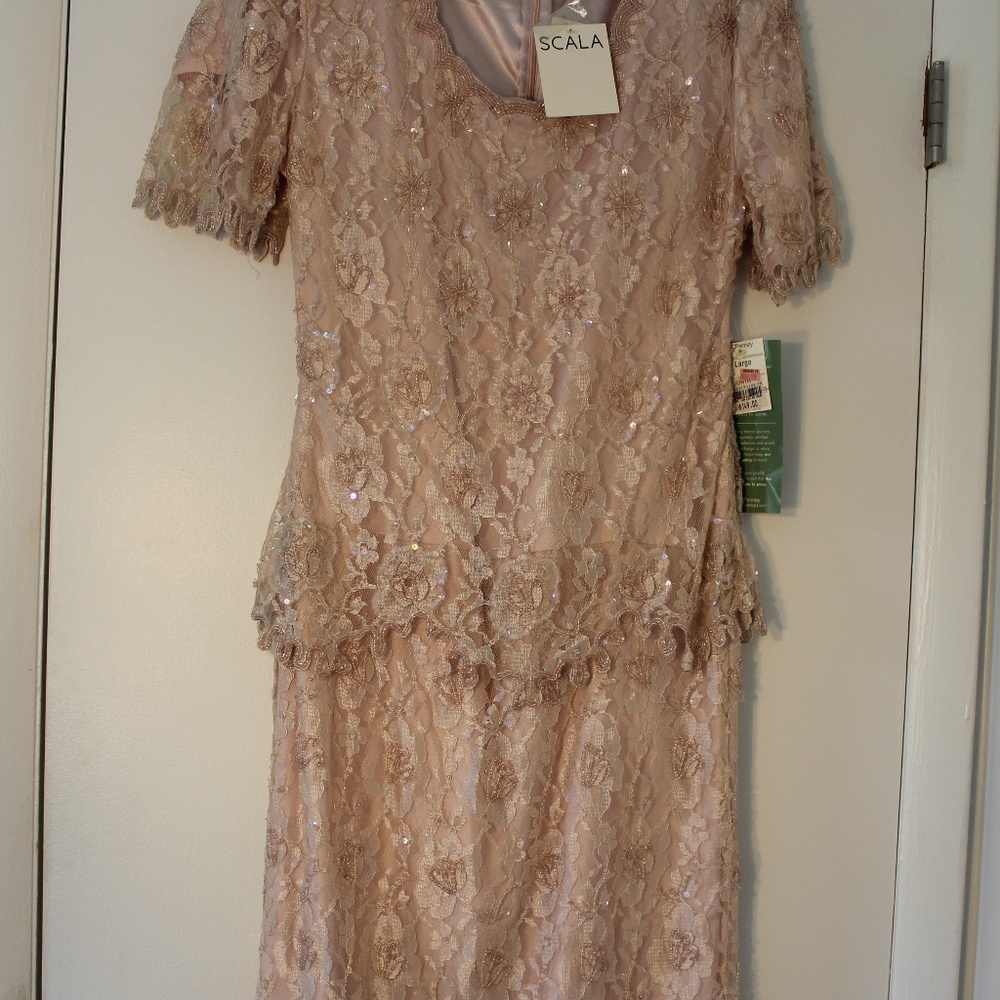 SCALA Pink Beaded/Sequined Special Occasion Gown